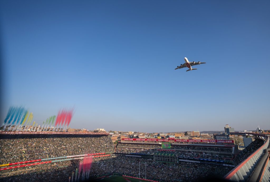 Emirates Celebrates Its Commitment to South Africa With Historic A380 Flypast